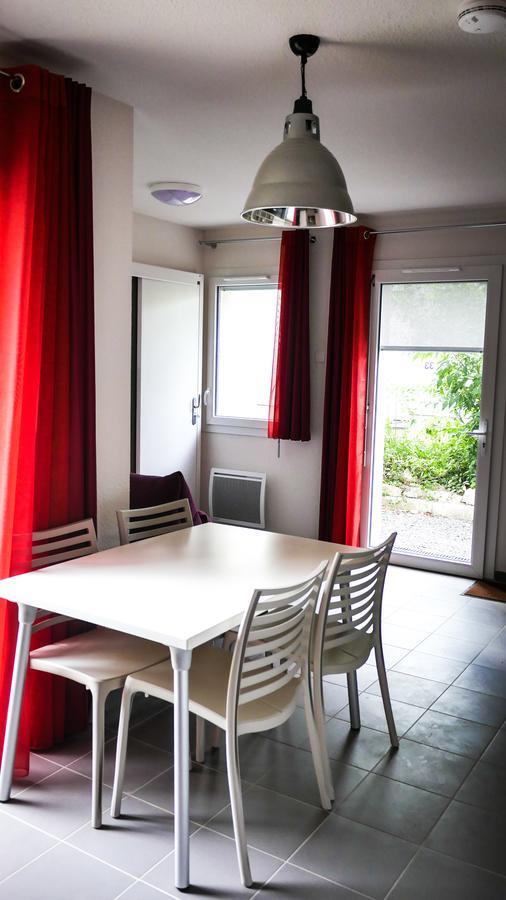 Village Vacances Passion La Buissiere Labeaume Exterior photo